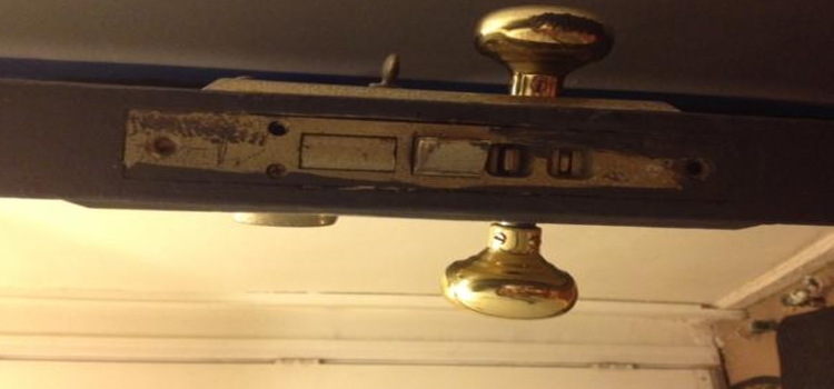 Old Mortise Lock Replacement in Peru
